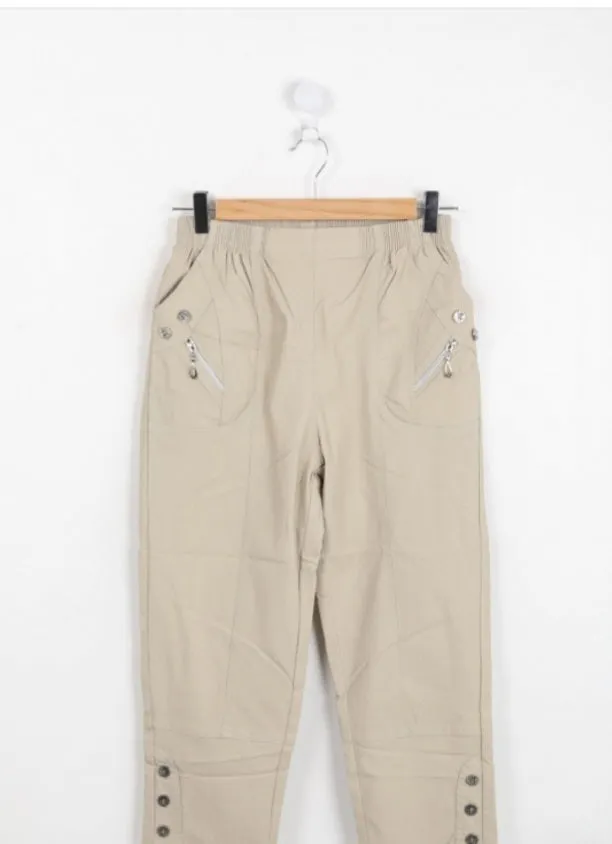 3/4 Elasticated cropped trousers