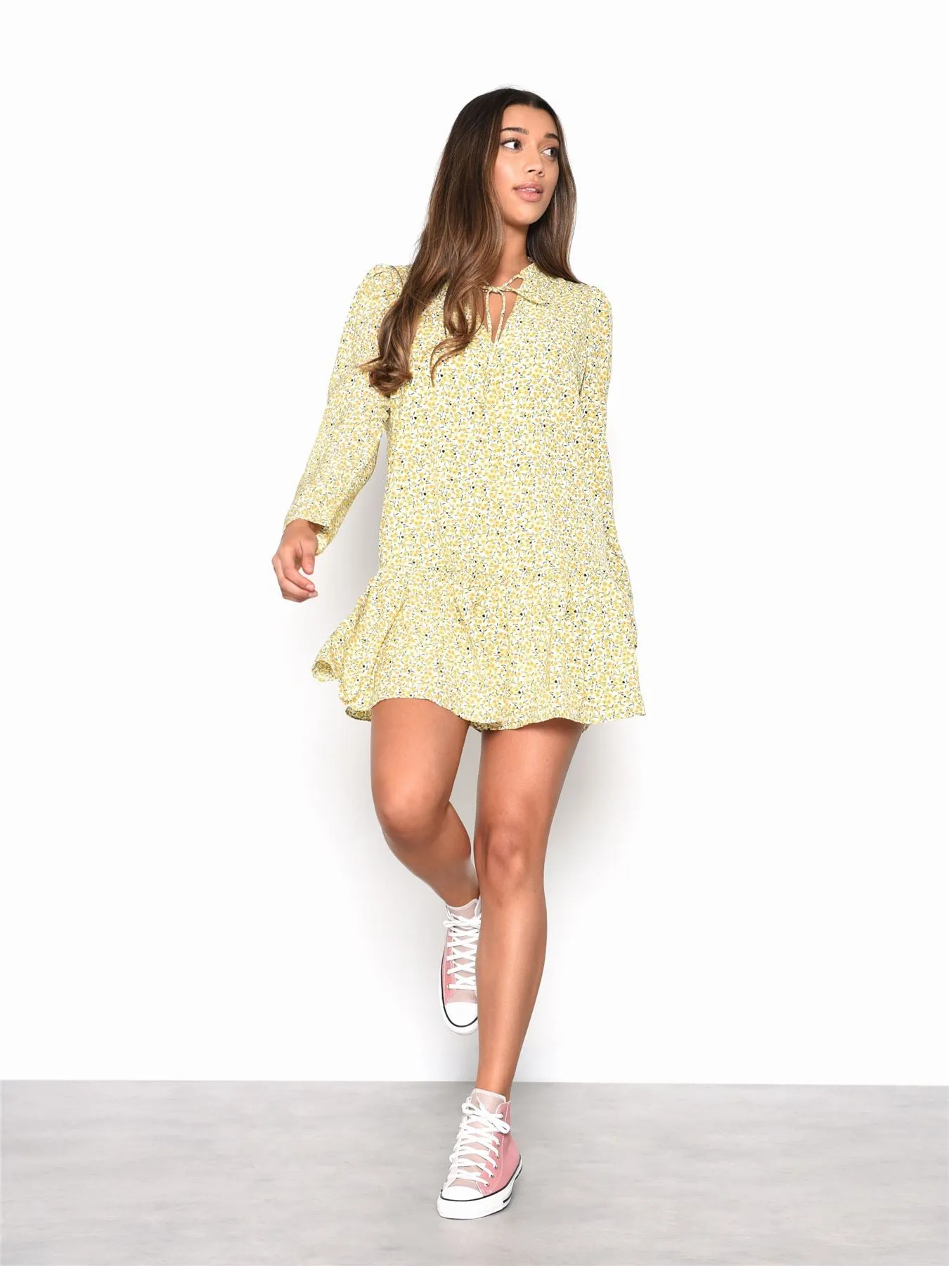 Citron Daisy Floral Long Sleeve Smock Dress