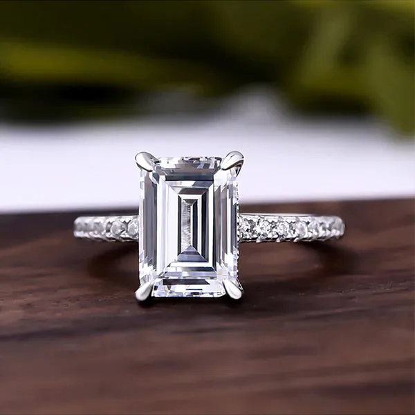 Classic Emerald Cut Engagement Ring In Sliver Tone