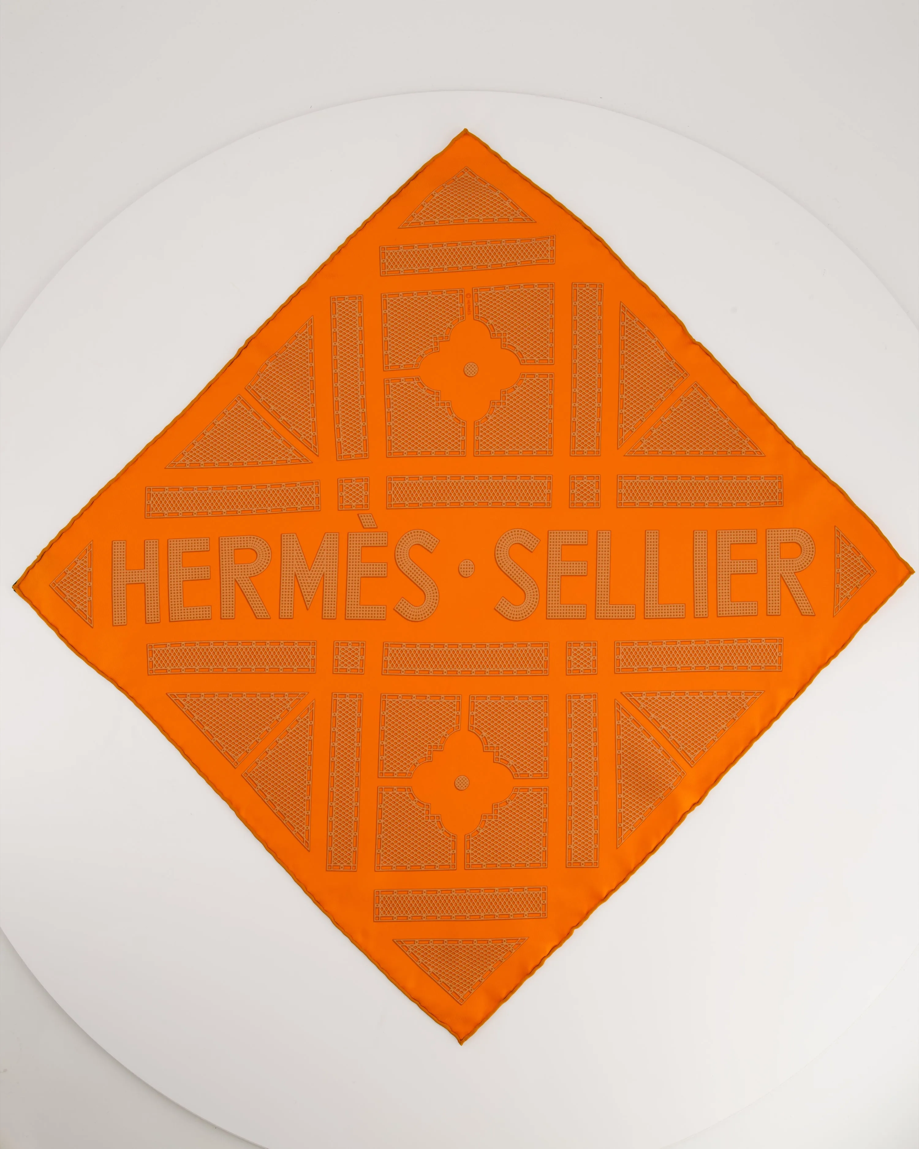 Hermès Printed 40X40 Silk Scarf