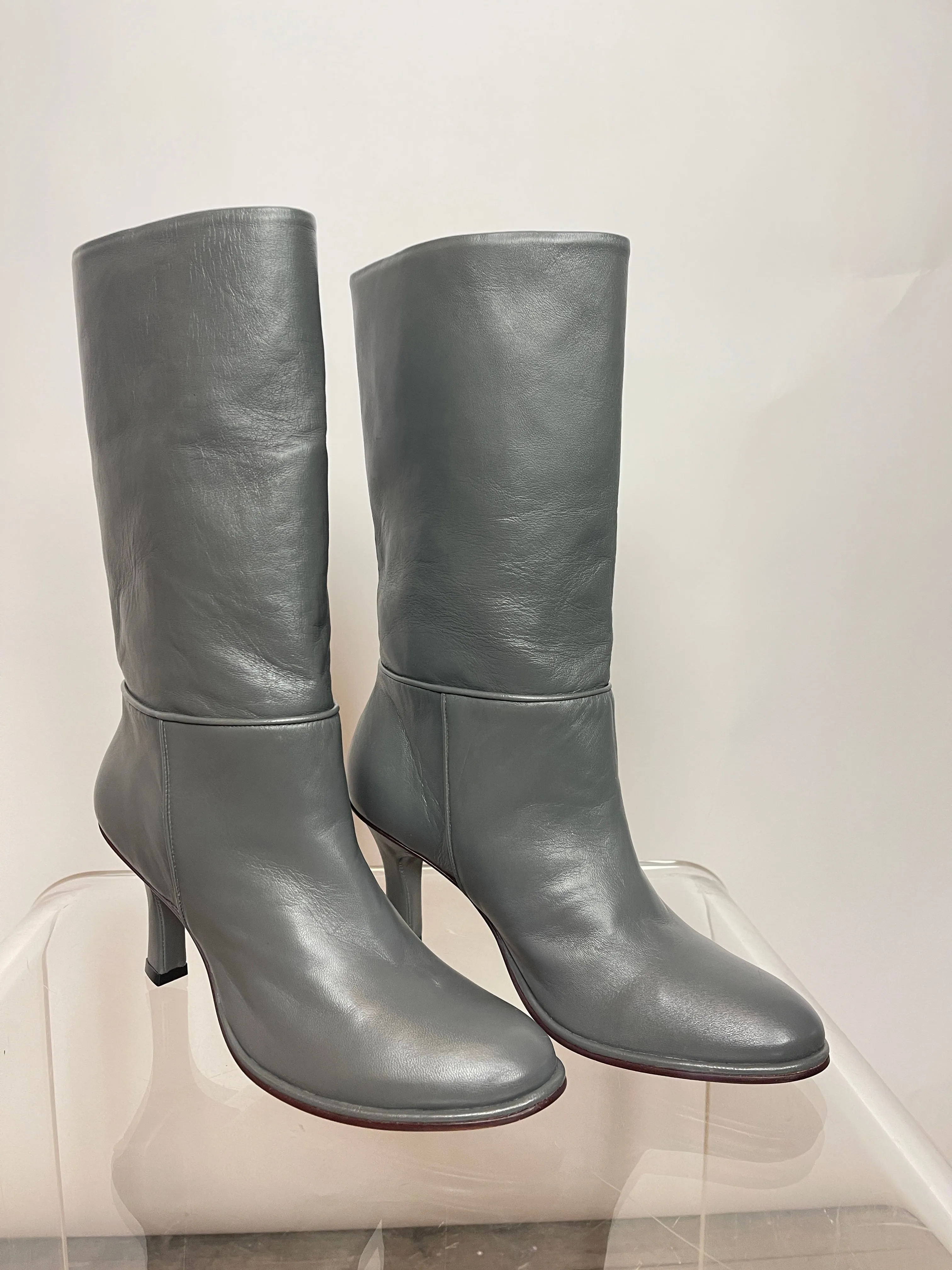 Mari Giudicelli Grey Ankle Boots (39)