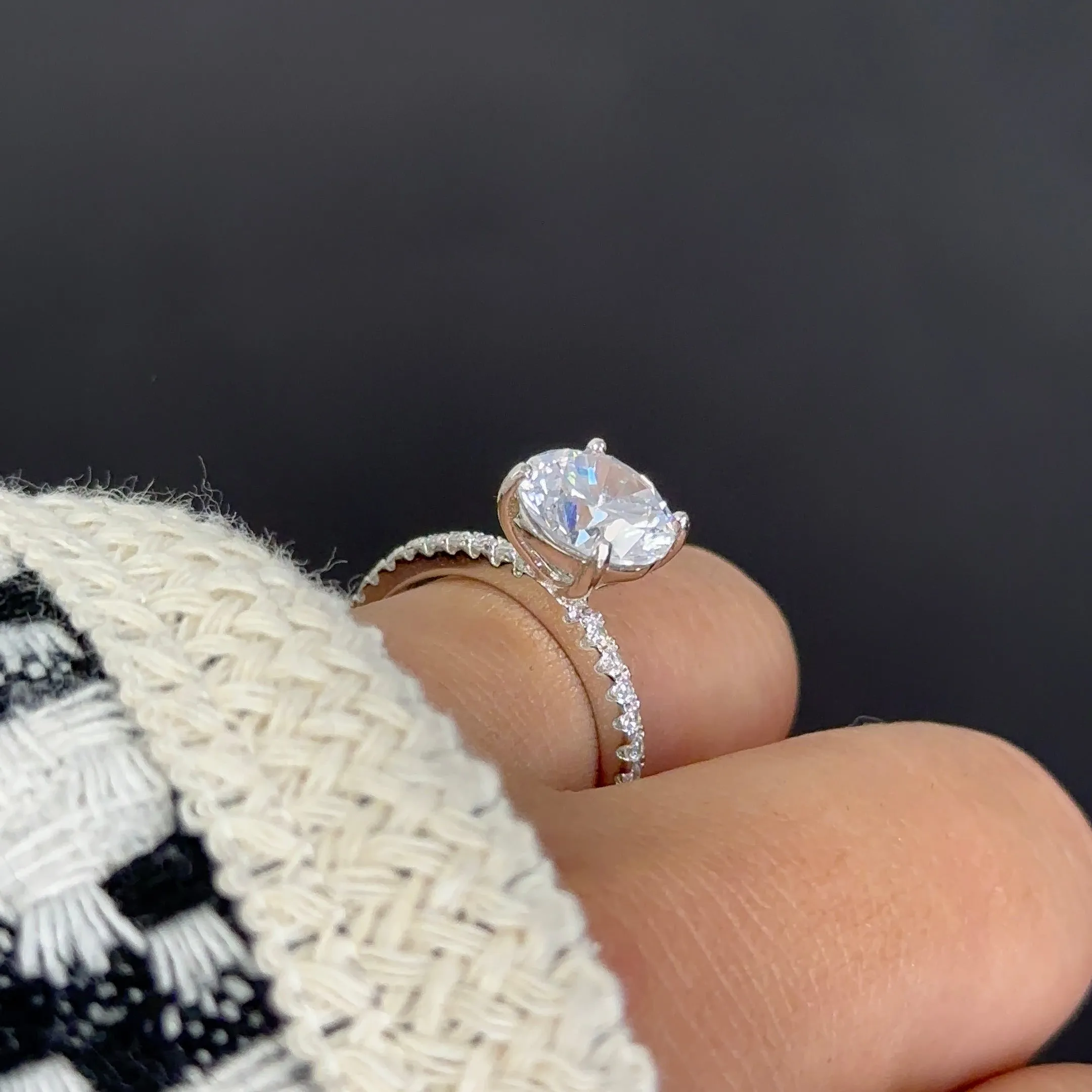 MARIA CUSTOMZIABLE CZ RING