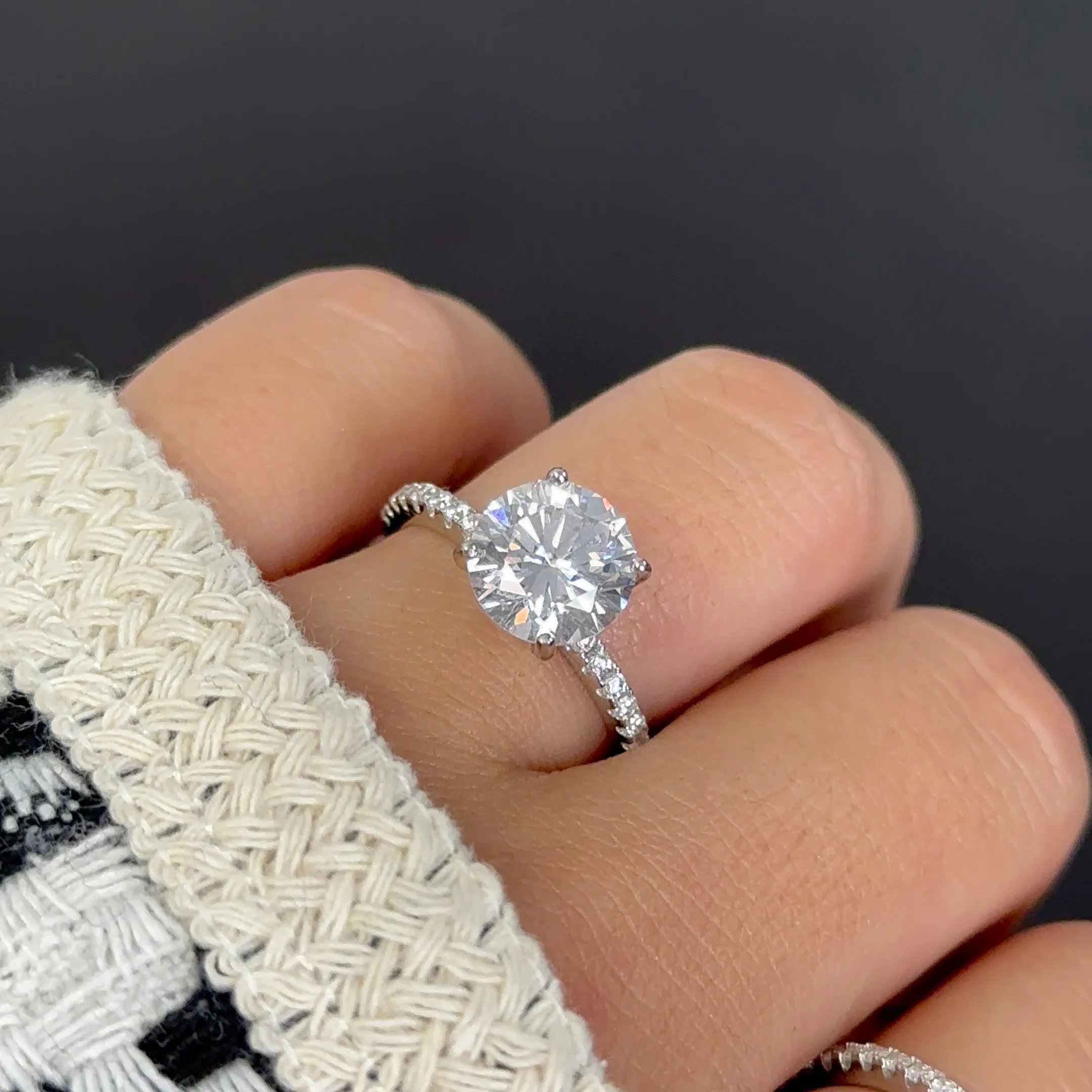 MARIA CUSTOMZIABLE CZ RING