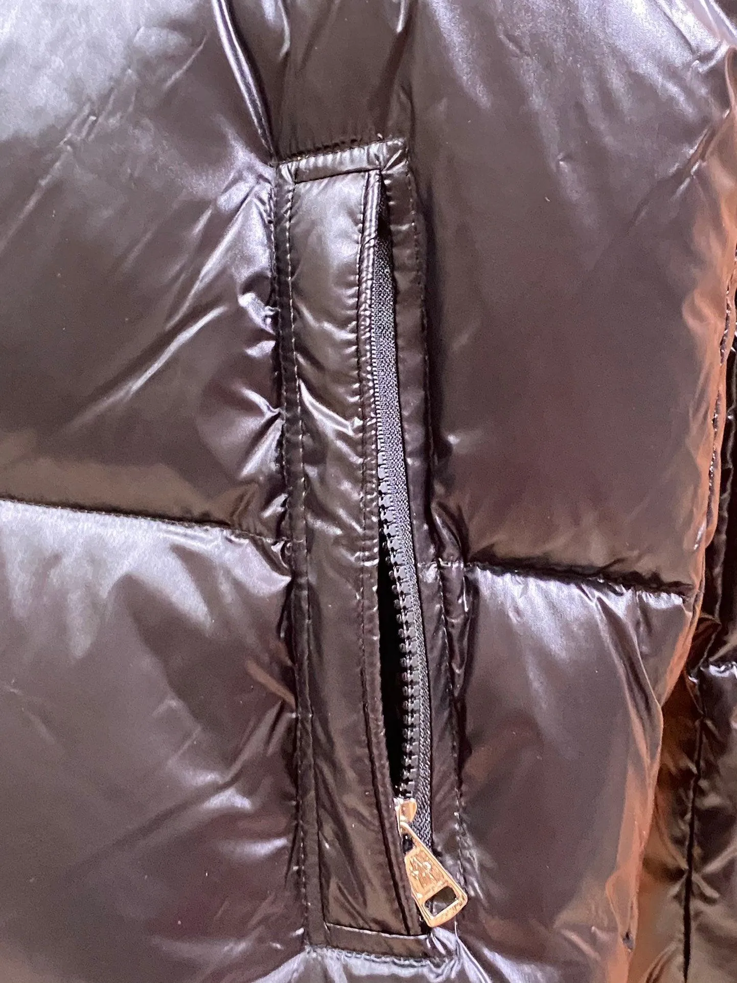 Moncler Montbeliard Puffer Jacket