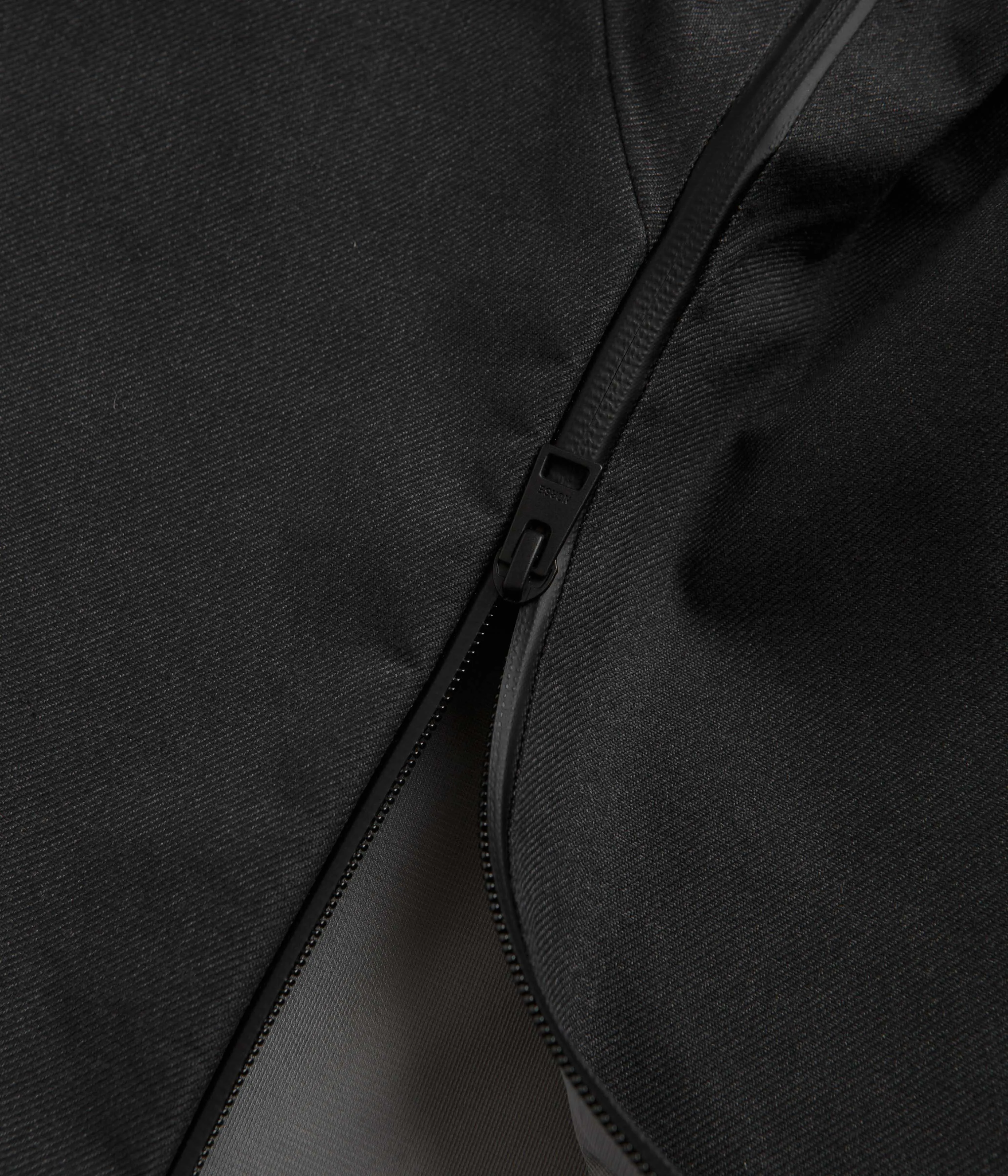 Norse Projects Textured Twill Gore-Tex 3L Stand Collar Jacket - Charcoal Grey