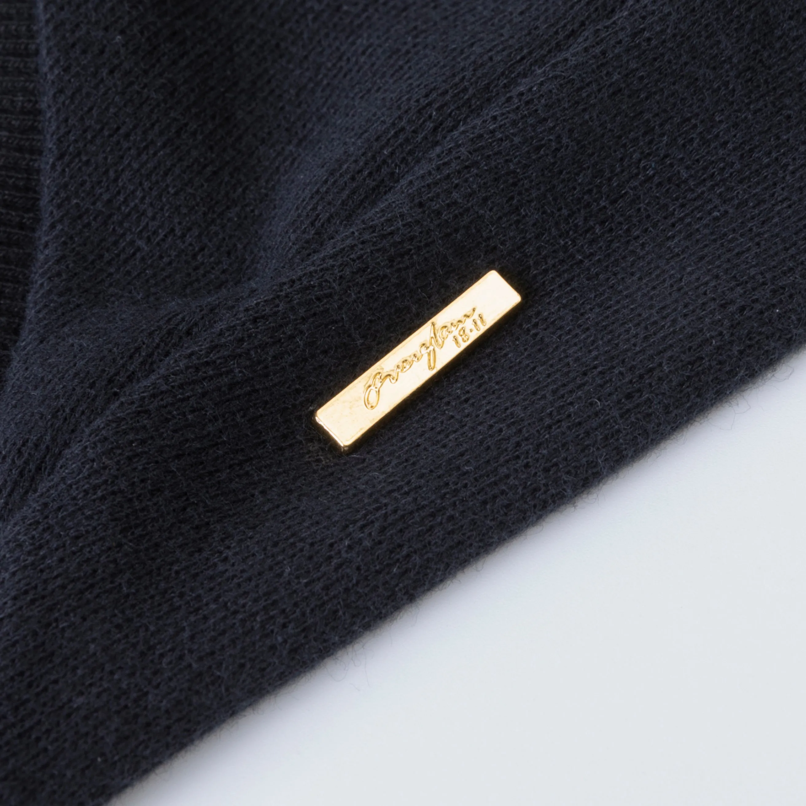 Sweatshirt with Metal Buckle