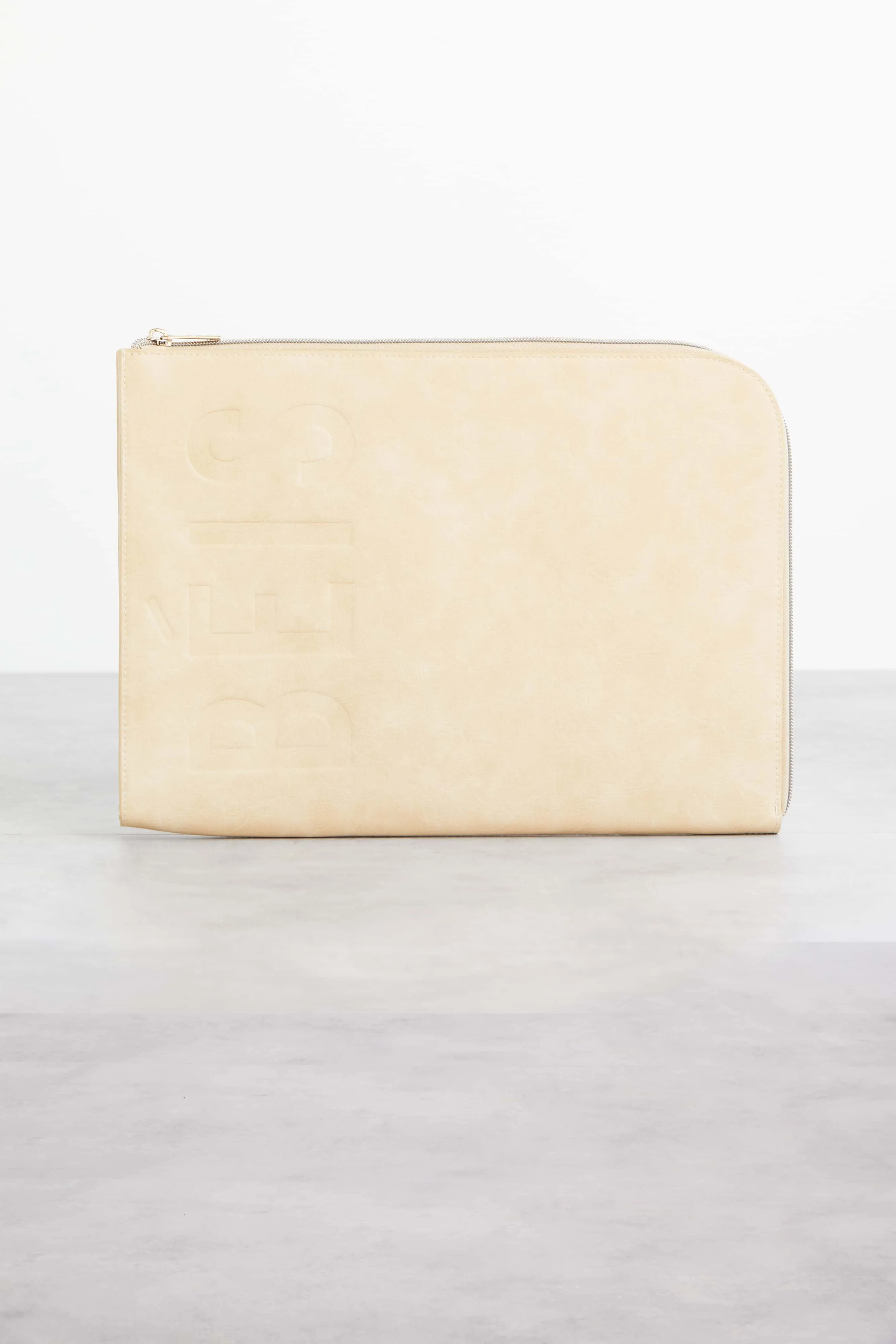 The Laptop Sleeve in Beige